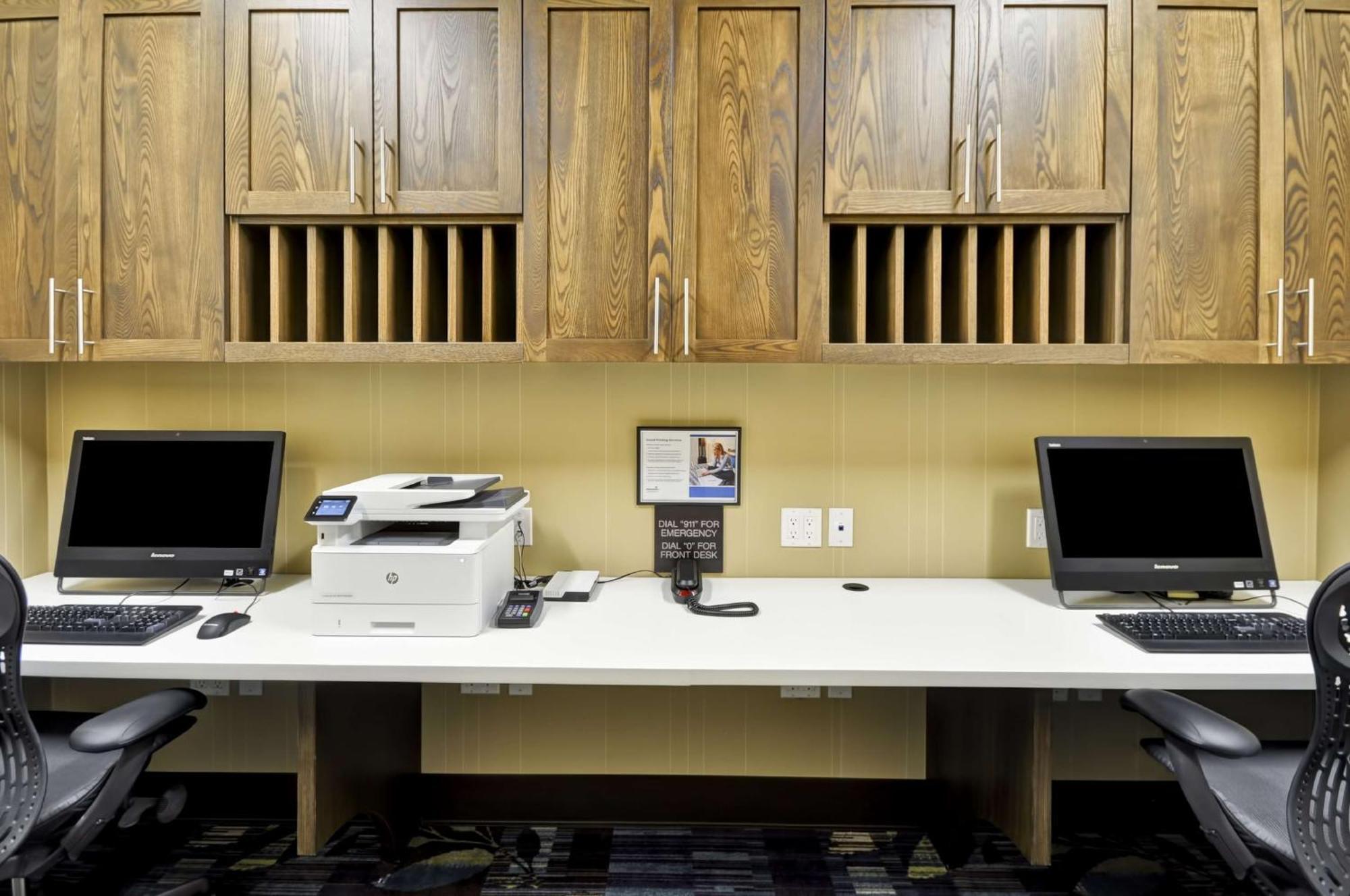 Hilton Garden Inn Detroit Troy Εξωτερικό φωτογραφία